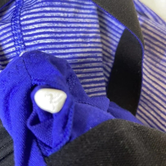 LULULEMON Retro Catch Me If You Can Tank Top Purple Stripe Run Shelf Bra Size 2 - Picture 9 of 14